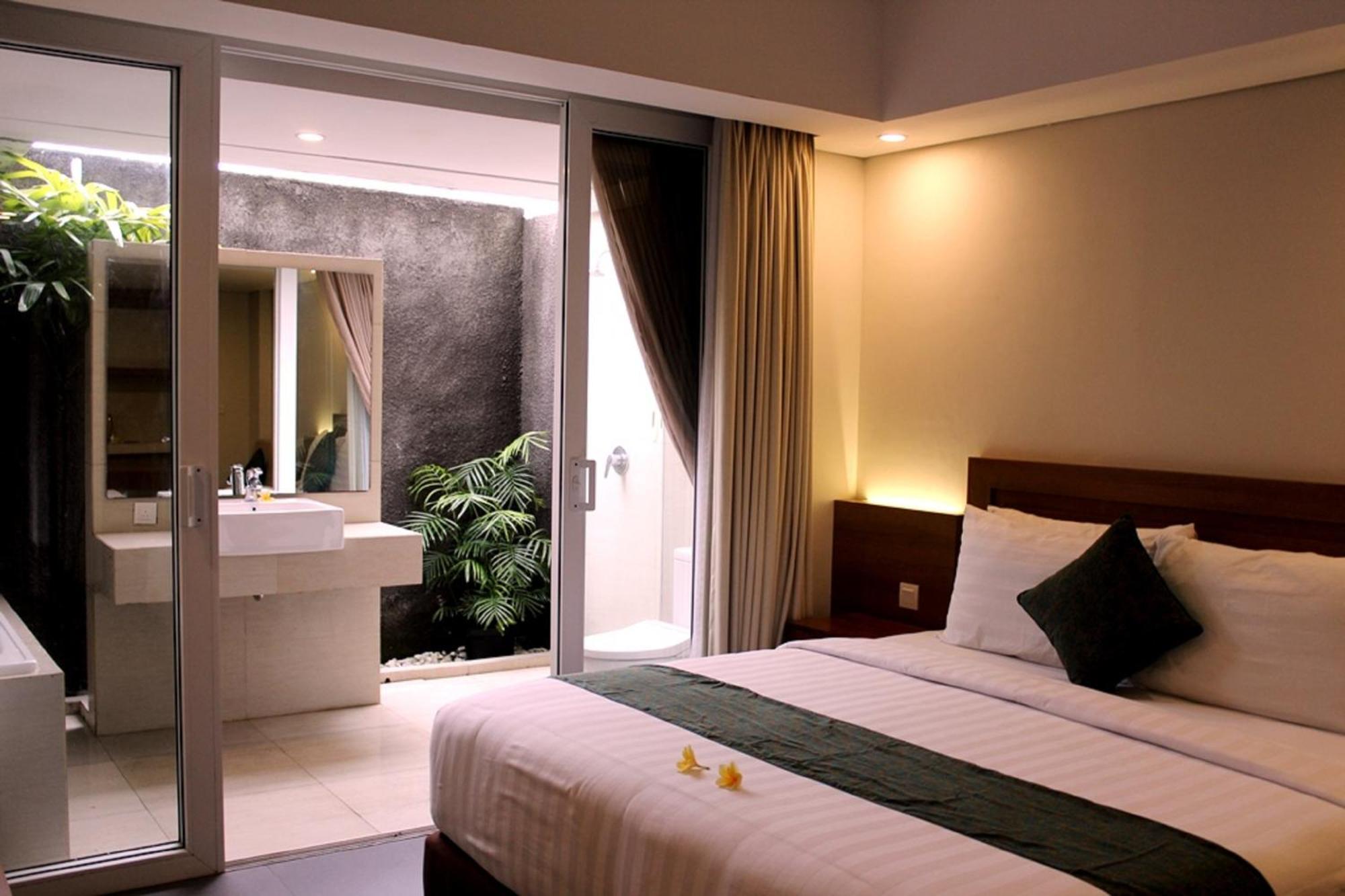 Paragon Hotel Seminyak Dış mekan fotoğraf